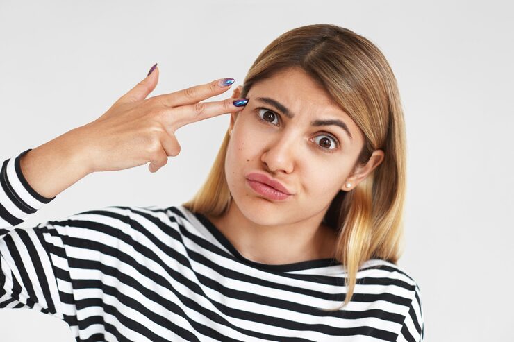 eye puffiness under eye